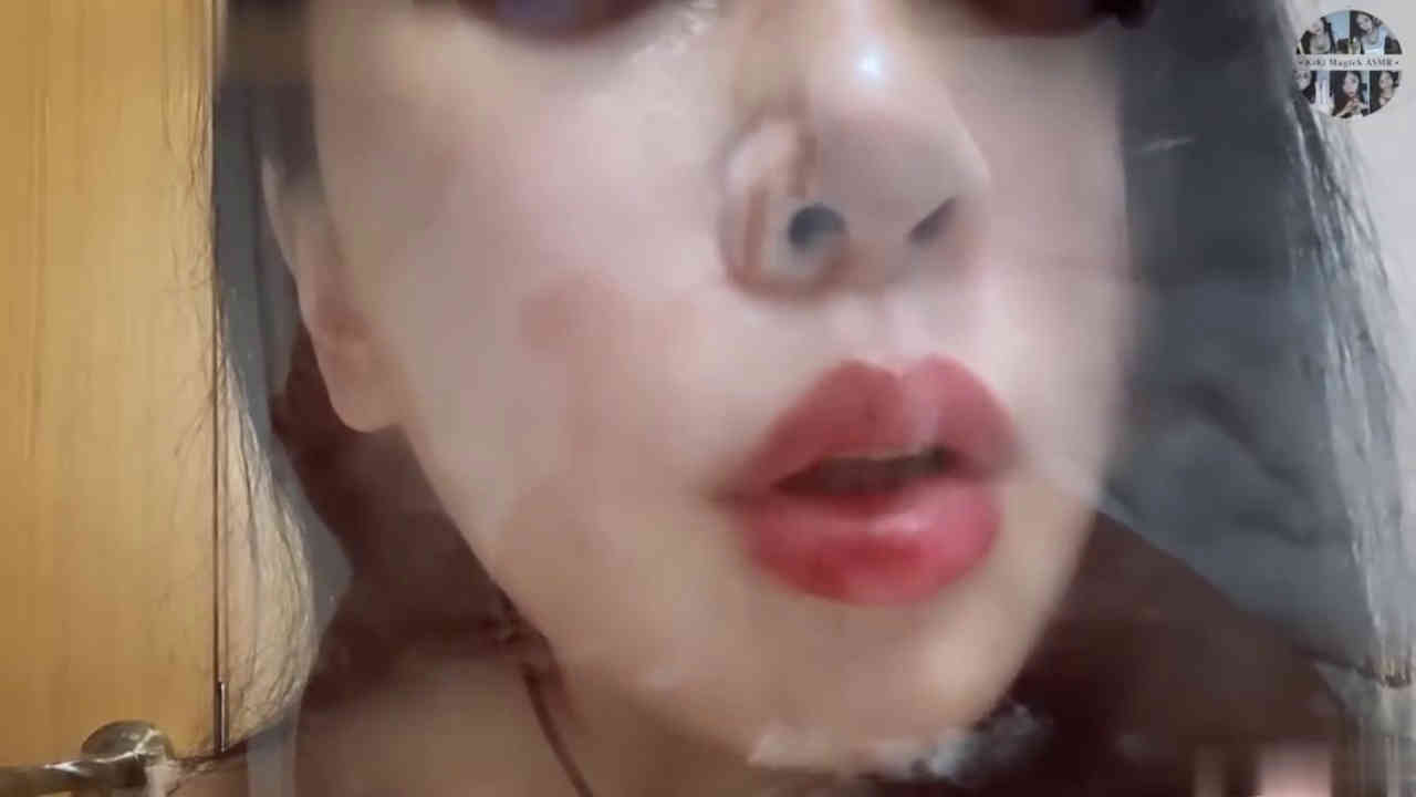 kiki瓜asmr新作之玻璃法式接吻！在线看！